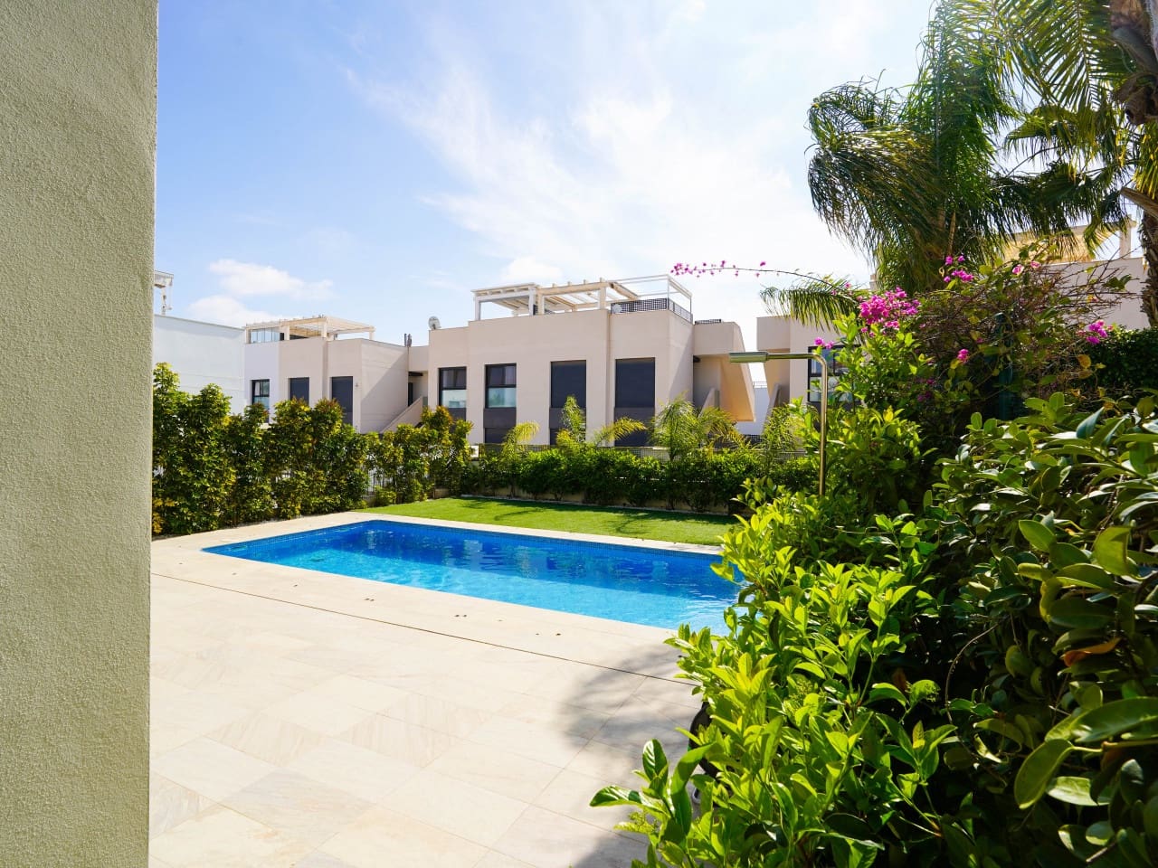 3 chambre Villa/Maison à vendre à Ciudad Quesada avec piscine garage - 459 000 € (Ref: 9691302)