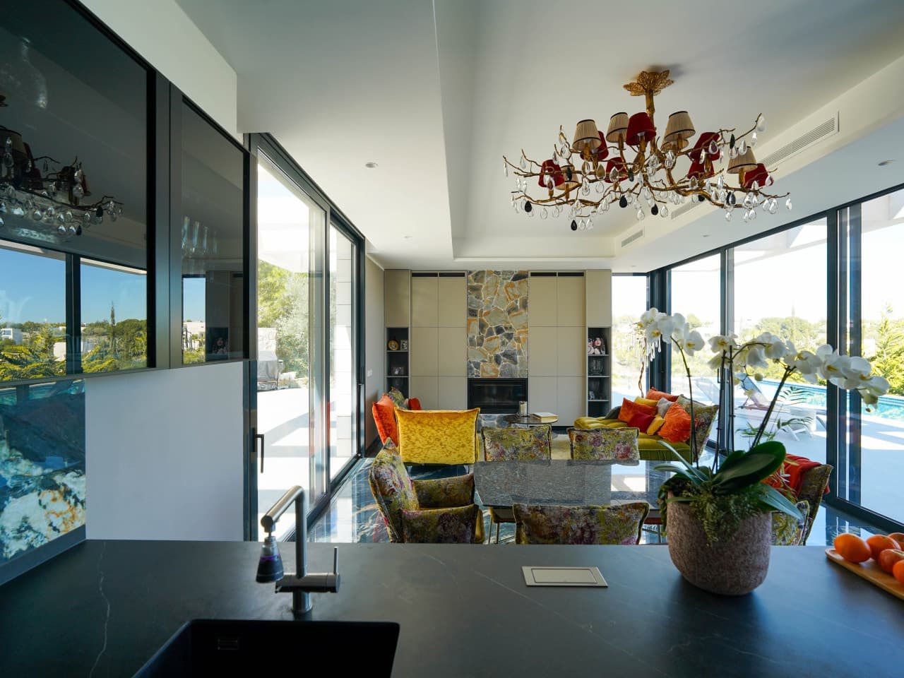 6 bedroom Villa for sale in Las Colinas Golf with pool garage - € 2,195,000 (Ref: 9705124)