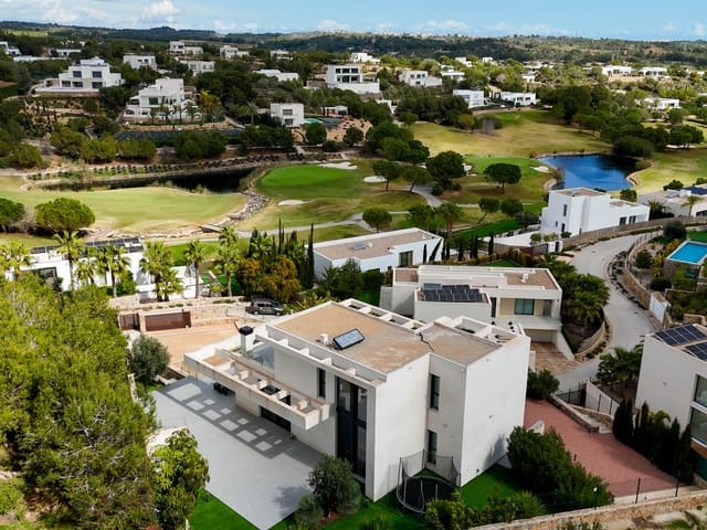 6 bedroom Villa for sale in Las Colinas Golf, Orihuela with pool garage - € 2,195,000 (Ref: 9705124)