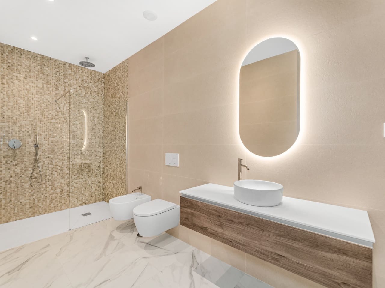 6 slaapkamer Villa te koop in El Paraiso met zwembad garage - € 4.000.000 (Ref: 9705997)