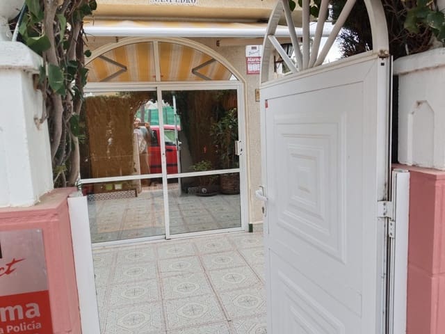 2 chambre Villa/Maison à vendre à Punta Prima, Torrevieja avec piscine - 165 000 € (Ref: 9709250)