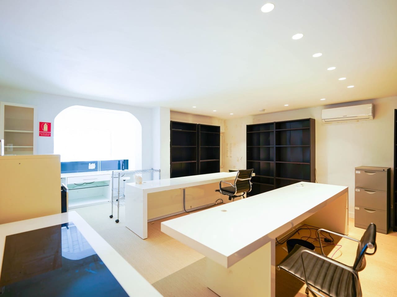 3 Zimmer Gewerbe zu verkaufen in San Pedro de Alcantara - 750.000 € (Ref: 9709251)