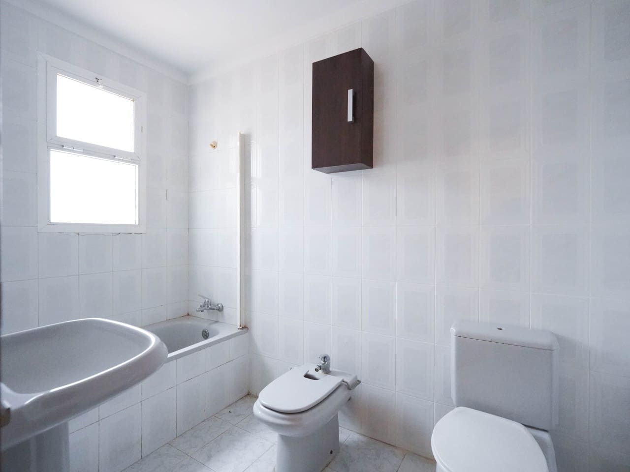 3 makuuhuone Huvila myytävänä paikassa Alhaurin de la Torre mukana uima-altaan - 625 000 € (Ref: 9722648)