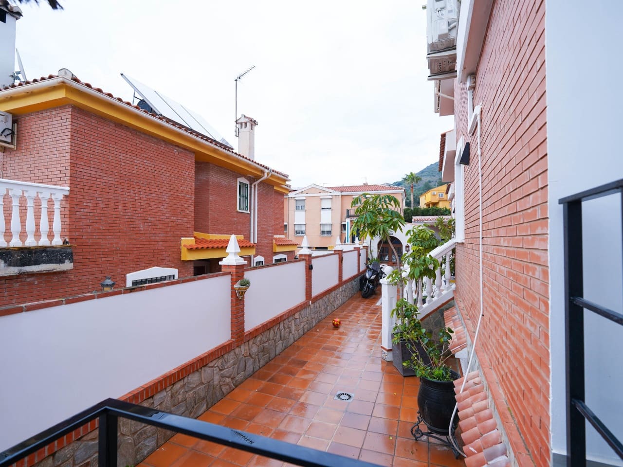 3 makuuhuone Huvila myytävänä paikassa Alhaurin de la Torre mukana uima-altaan - 625 000 € (Ref: 9722648)