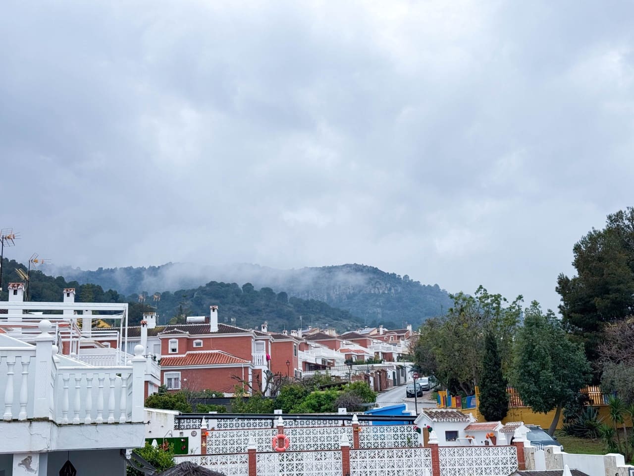 3 makuuhuone Huvila myytävänä paikassa Alhaurin de la Torre mukana uima-altaan - 625 000 € (Ref: 9722648)