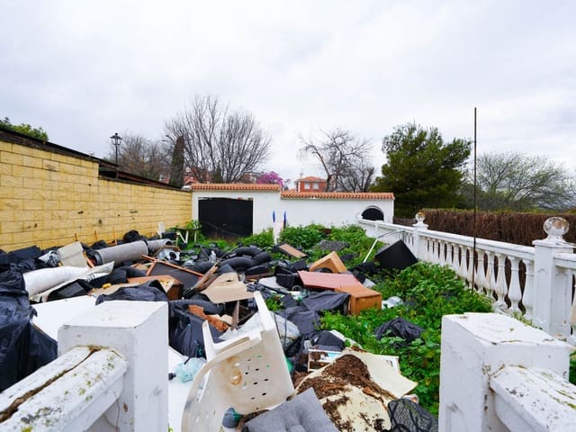 3 bedroom Villa for sale in Alhaurín de la Torre with pool - € 625,000 (Ref: 9722648)