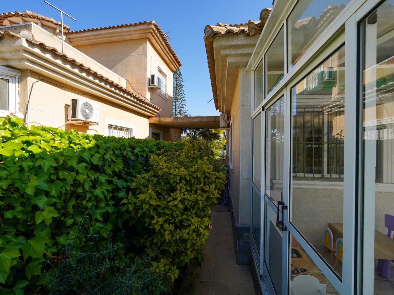 3 bedroom Villa for sale in Los Balcones with pool garage - € 399,000 (Ref: 9726204)