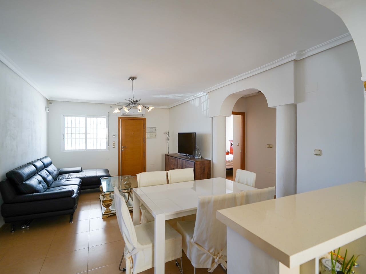 3 bedroom Villa for sale in Villamartin with pool garage - € 499,000 (Ref: 9730810)