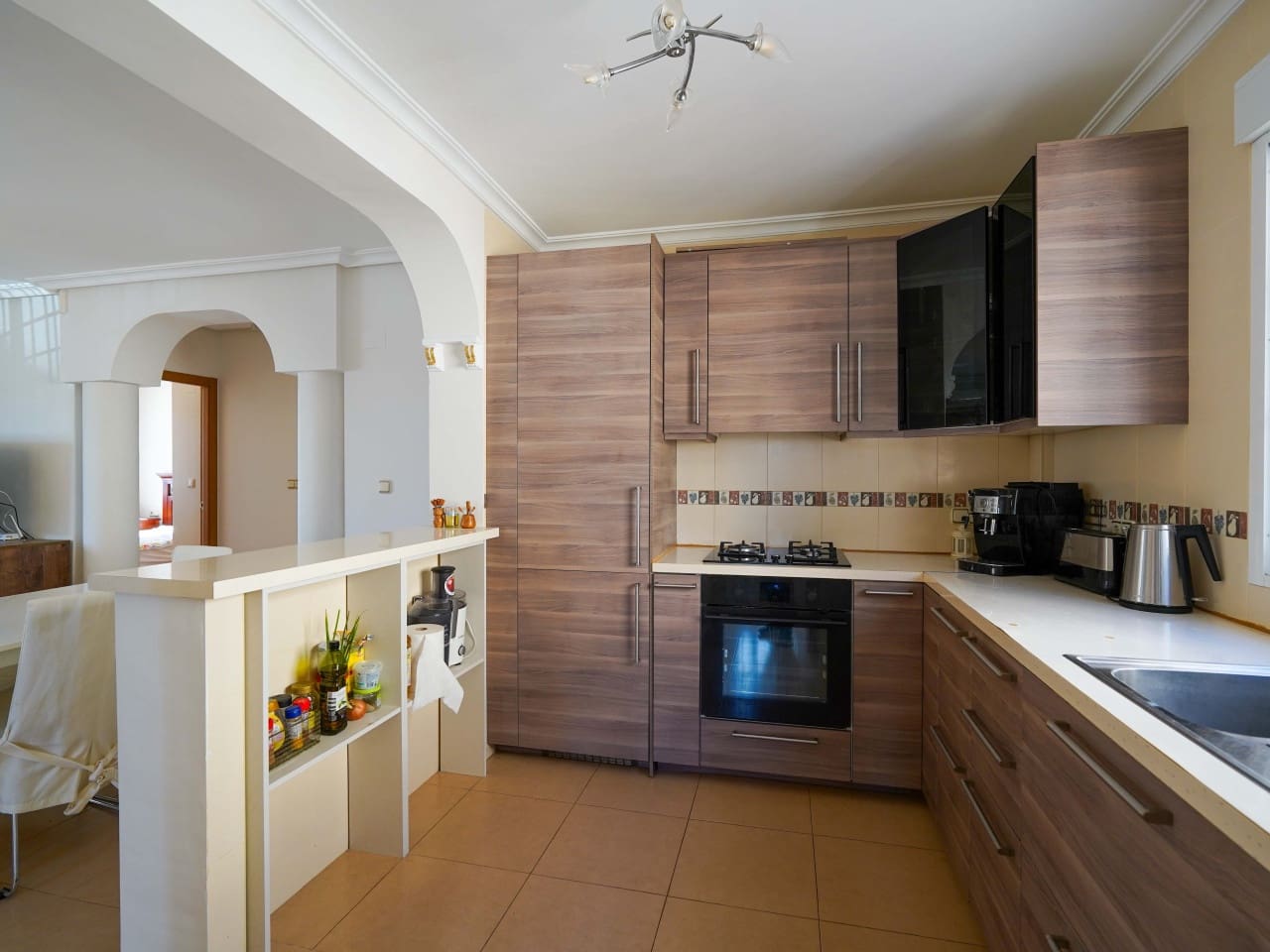 3 bedroom Villa for sale in Villamartin with pool garage - € 499,000 (Ref: 9730810)