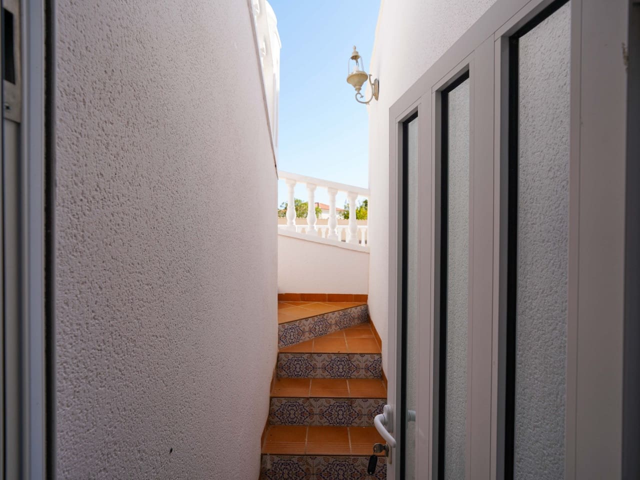 3 bedroom Villa for sale in Villamartin with pool garage - € 499,000 (Ref: 9730810)