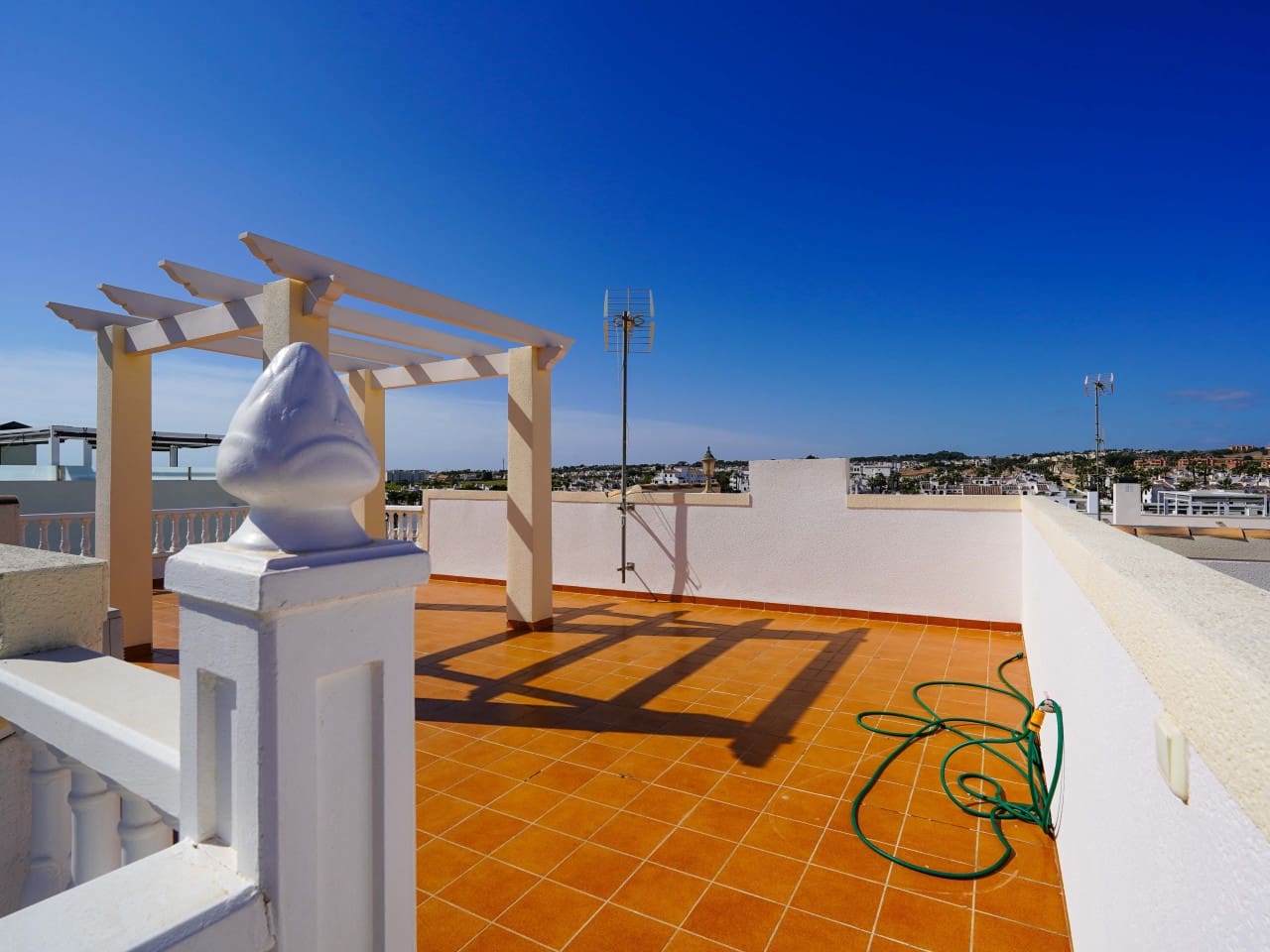 3 bedroom Villa for sale in Villamartin with pool garage - € 499,000 (Ref: 9730810)