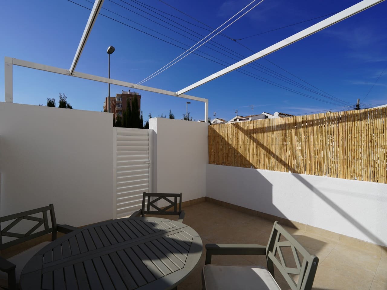 2 camera da letto Casa in vendita in Torrevieja con piscina - 219.000 € (Rif: 9733885)