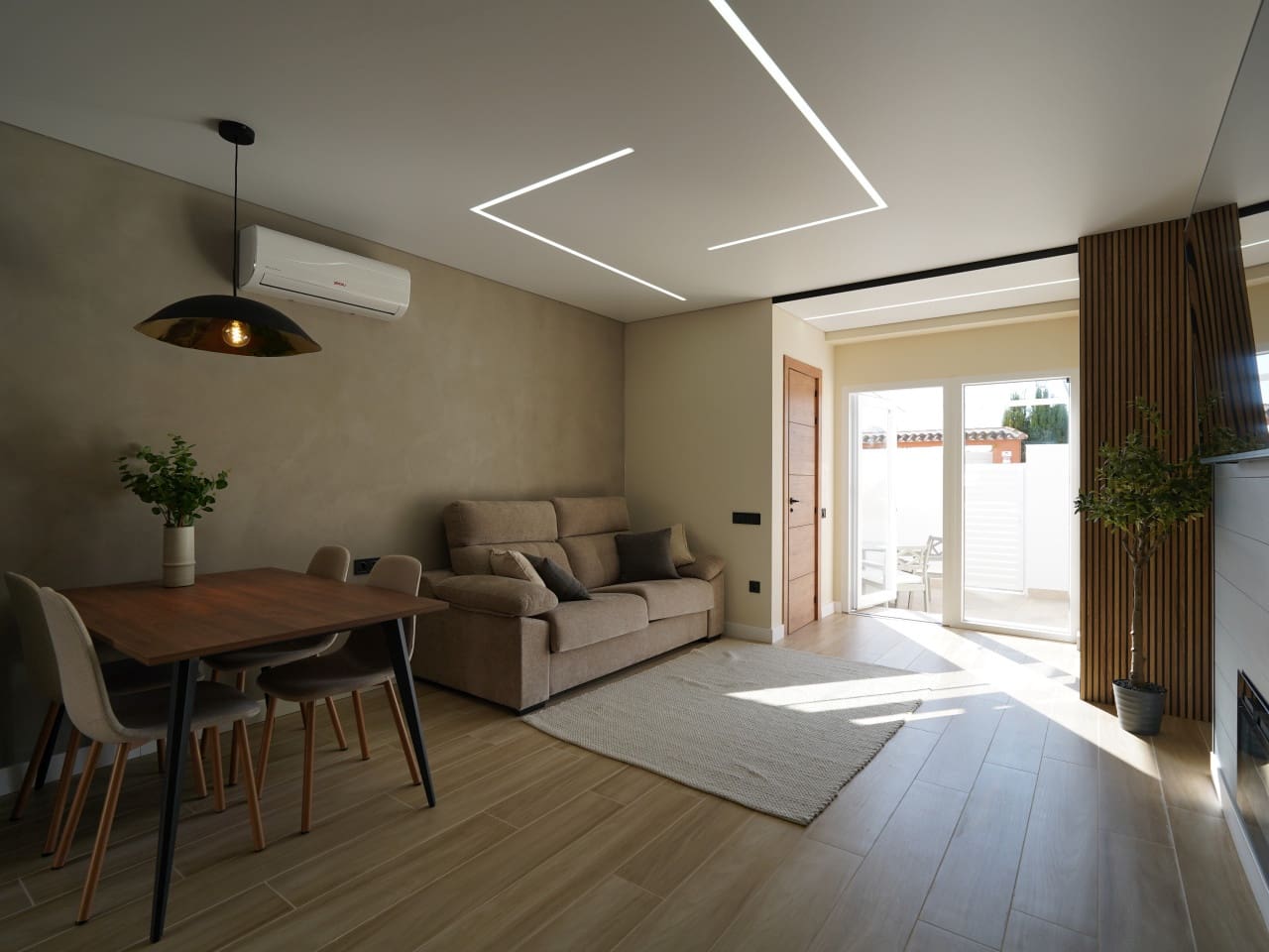 2 camera da letto Casa in vendita in Torrevieja con piscina - 219.000 € (Rif: 9733885)