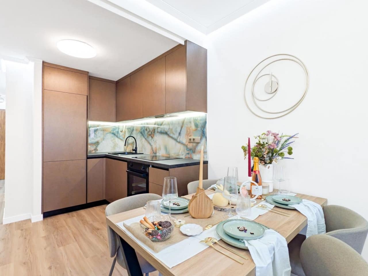 1 slaapkamer Appartement te koop in Torrevieja met garage - € 139.800 (Ref: 9736126)