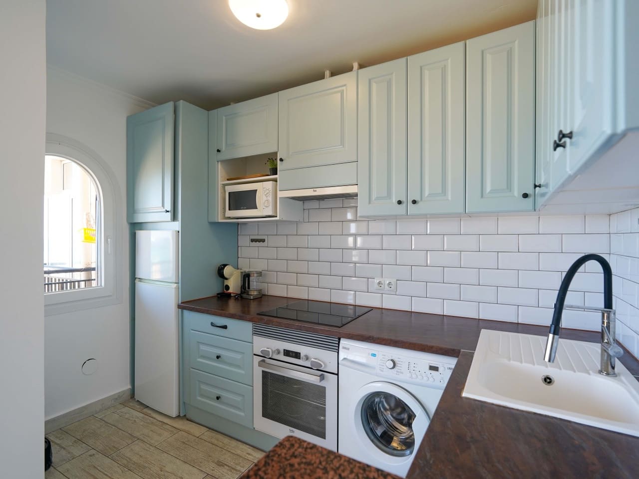 Apartamento de 2 habitaciones en Torrevieja en venta con piscina - 240.000 € (Ref: 9740075)