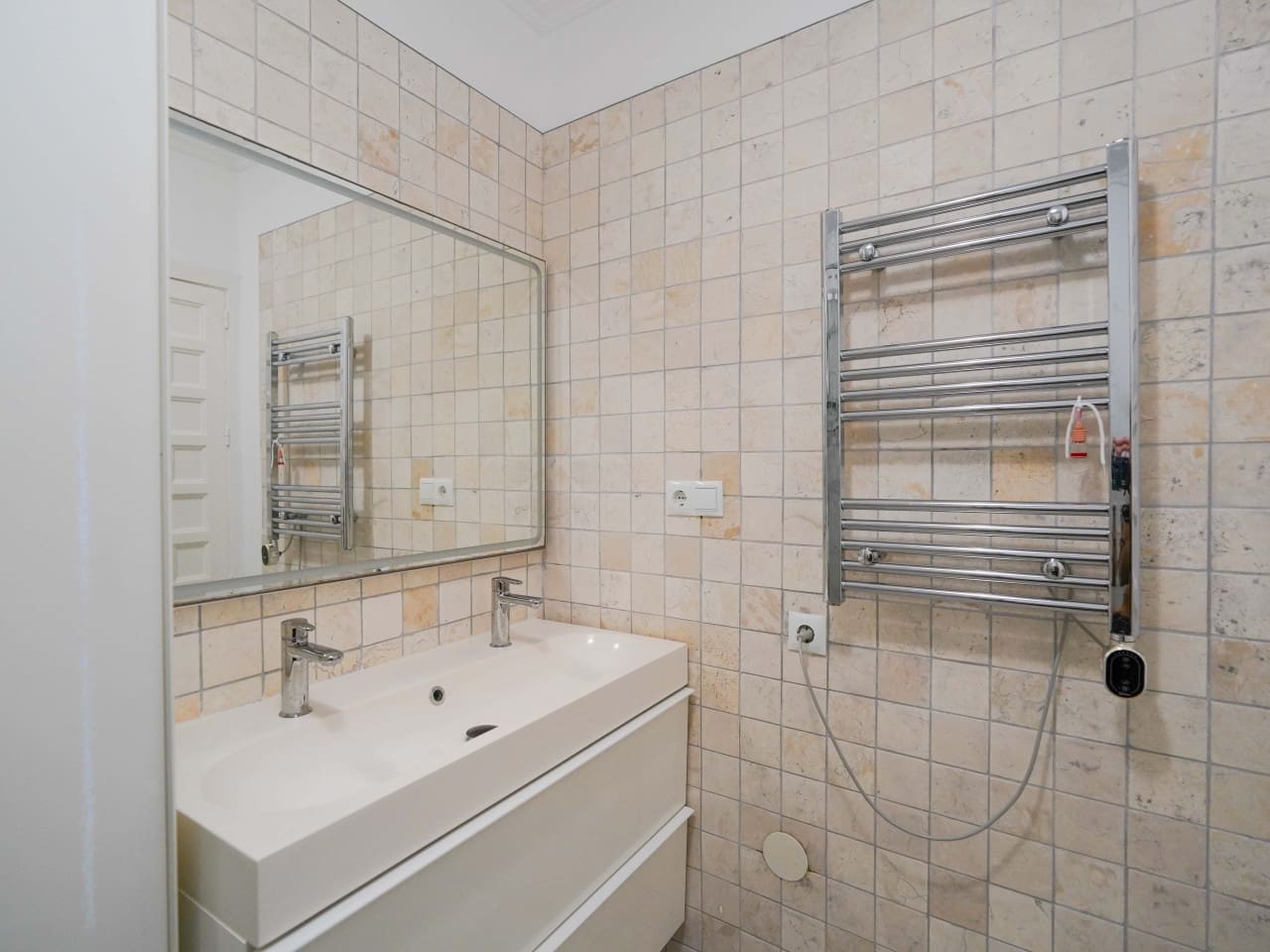 Apartamento de 2 habitaciones en Torrevieja en venta con piscina - 240.000 € (Ref: 9740075)