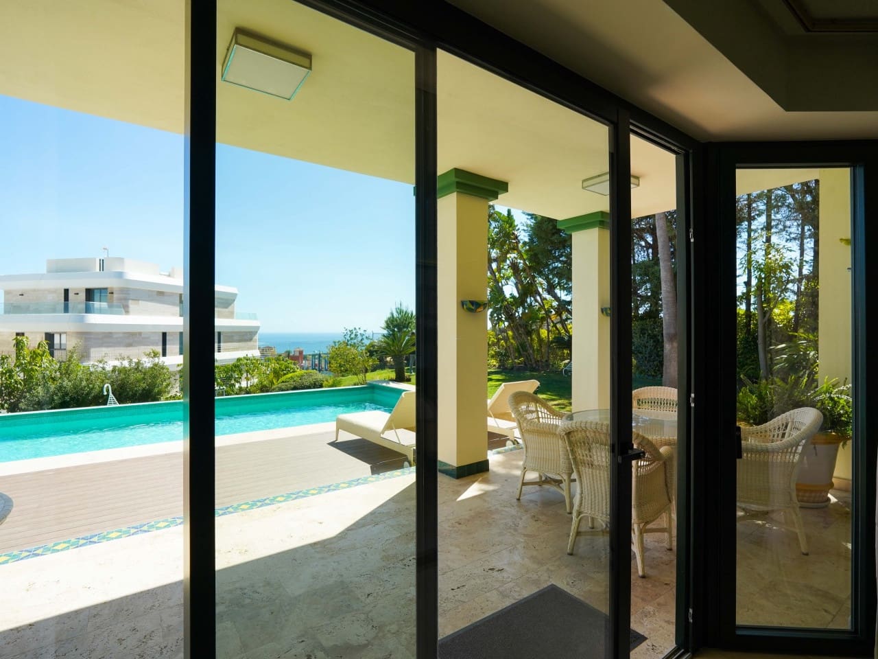 5 quarto Moradia para venda em New Golden Mile com piscina garagem - 20 000 € (Ref: 9743103)