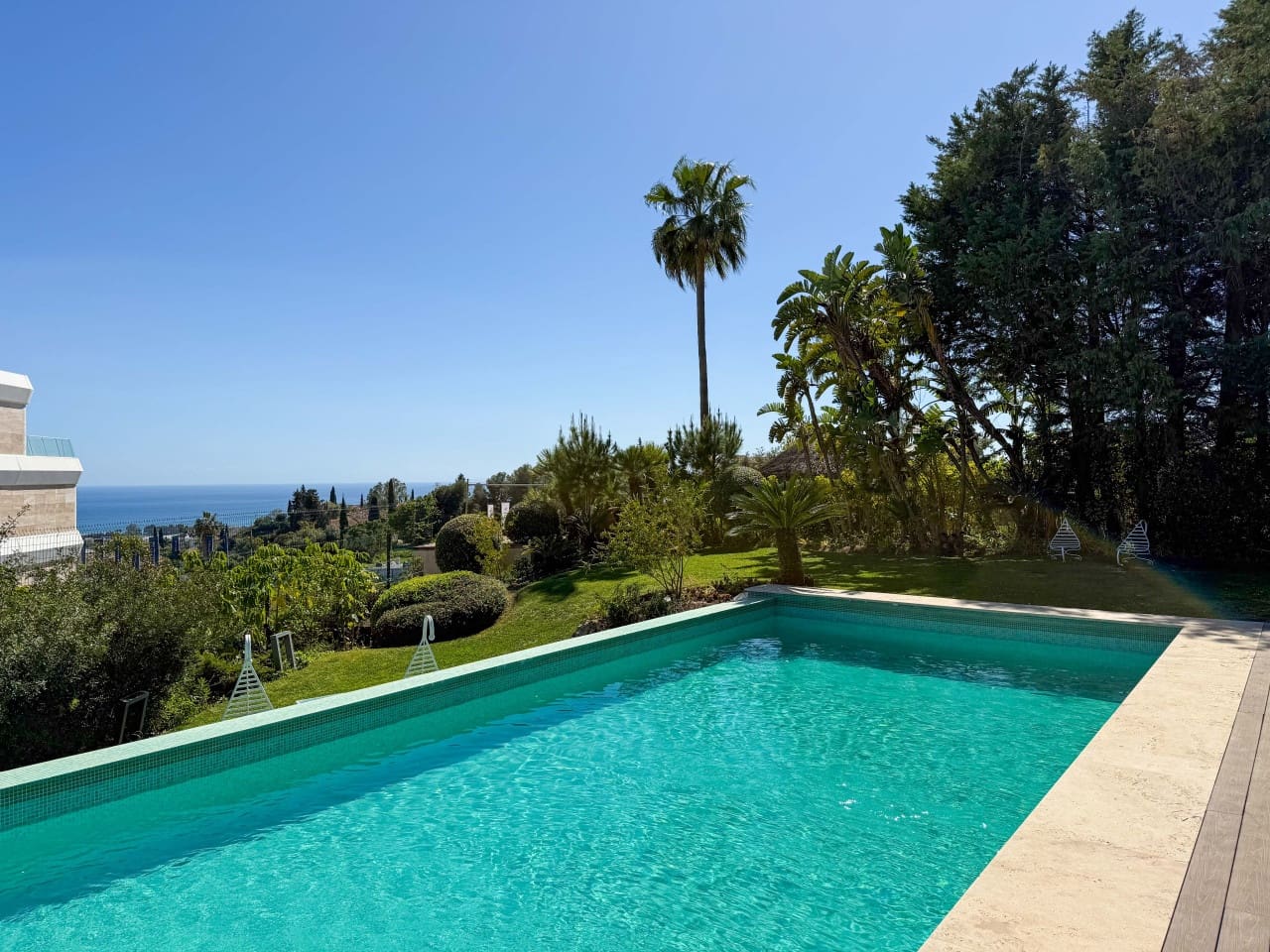 5 quarto Moradia para venda em New Golden Mile com piscina garagem - 20 000 € (Ref: 9743103)