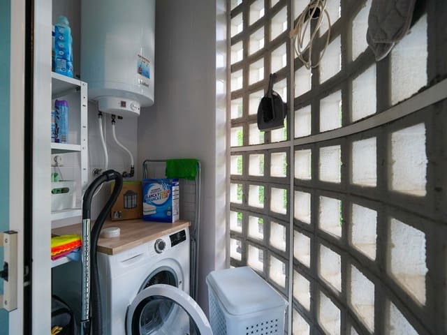 2 sovrum Lägenhet till salu i Fuengirola med garage - 495 000 € (Ref: 9743104)