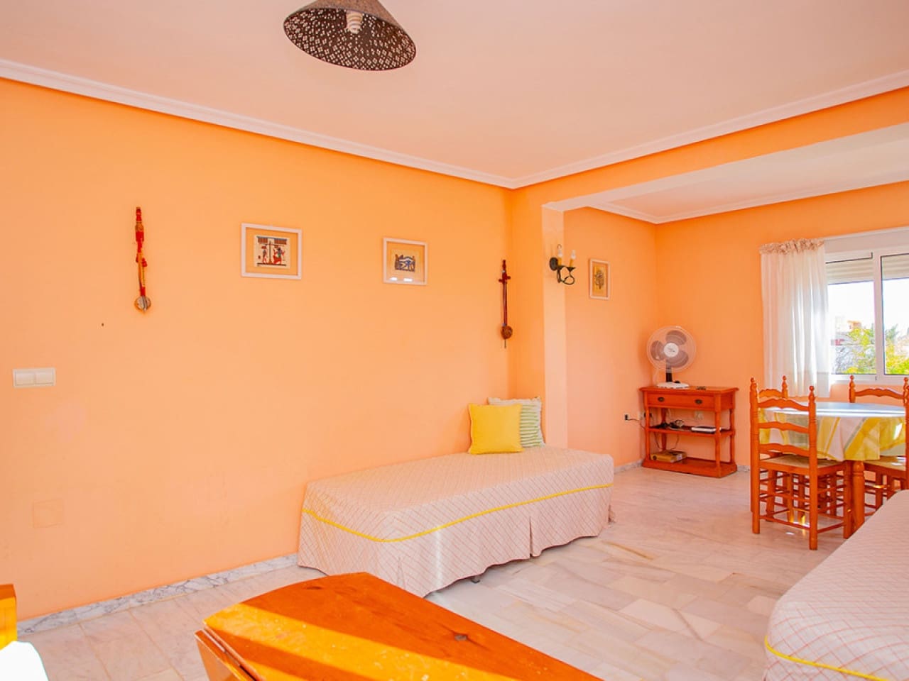 4 sypialnia Willa na sprzedaż w Torrevieja z basenem garażem - 859 000 € (Ref: 9743188)