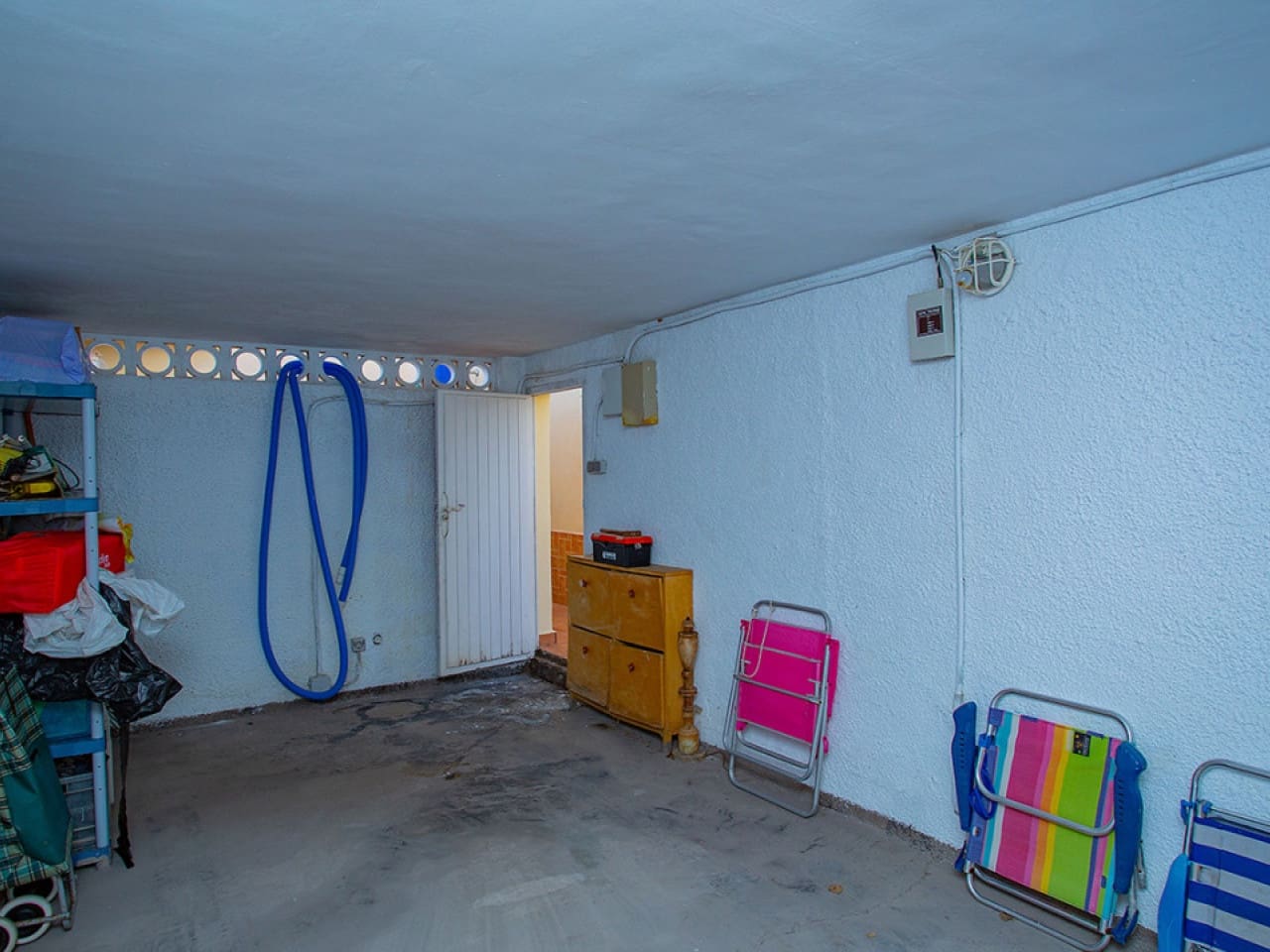 4 sypialnia Willa na sprzedaż w Torrevieja z basenem garażem - 859 000 € (Ref: 9743188)