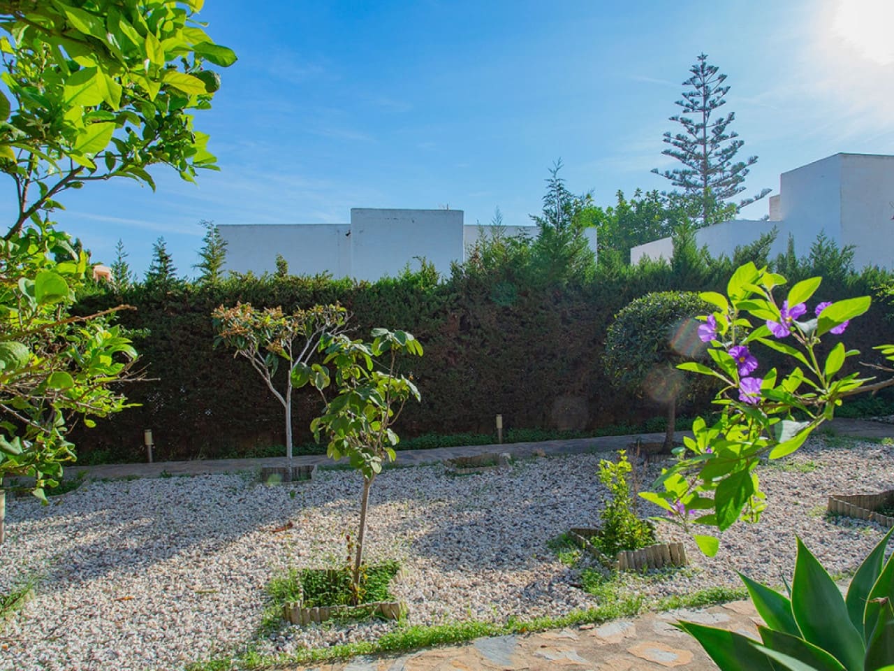 4 sypialnia Willa na sprzedaż w Torrevieja z basenem garażem - 859 000 € (Ref: 9743188)