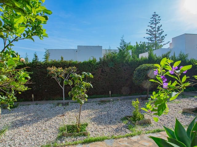 4 chambre Villa/Maison à vendre à Cañada del Molino, Torrevieja avec piscine garage - 859 000 € (Ref: 9743188)