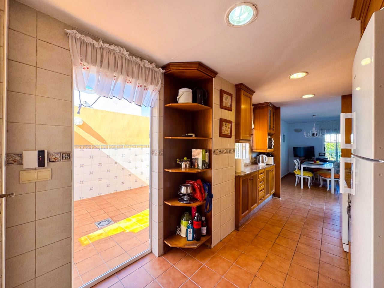 4 bedroom Villa for sale in Torrevieja with pool garage - € 859,000 (Ref: 9743188)