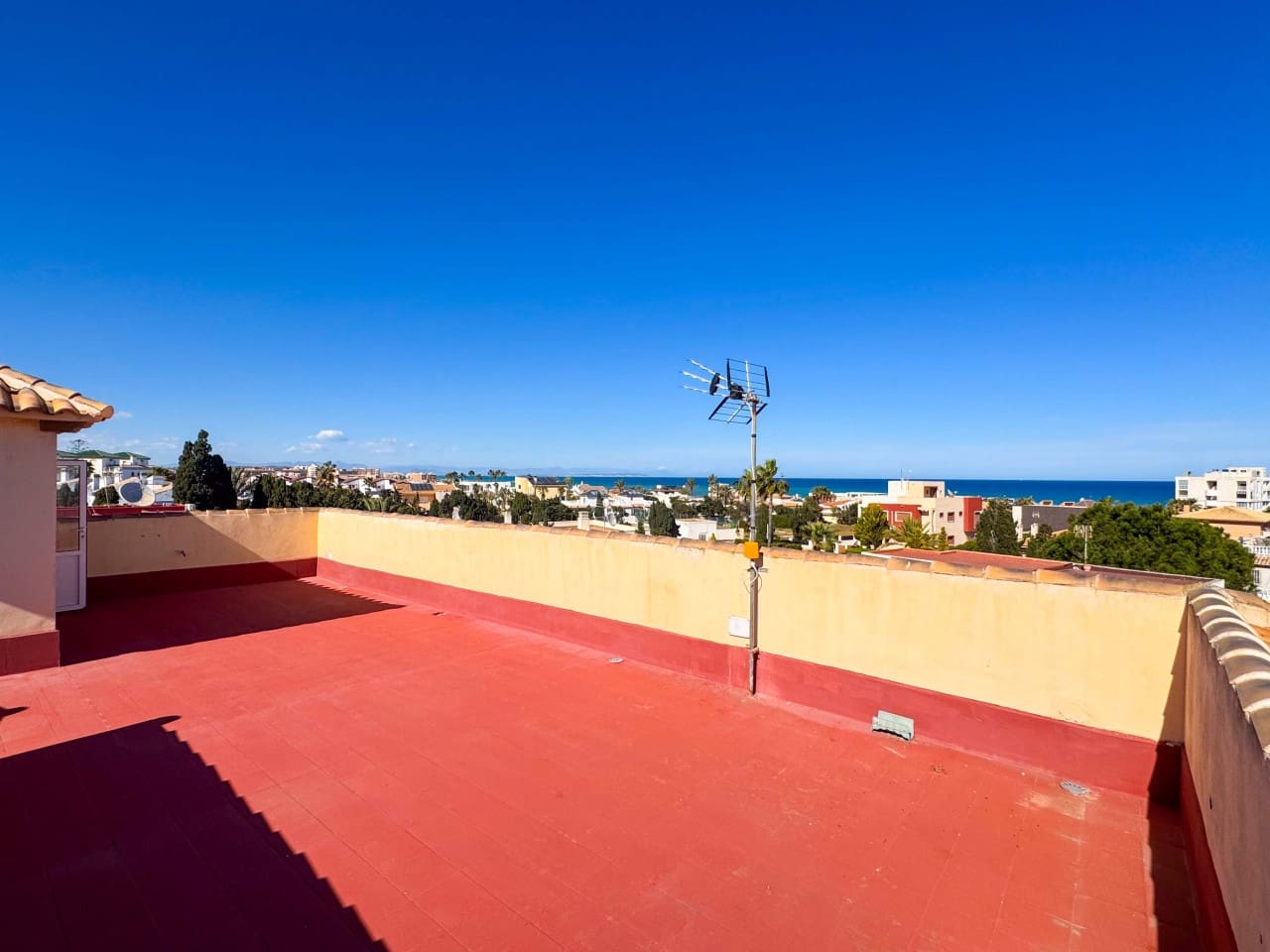 4 bedroom Villa for sale in Torrevieja with pool garage - € 859,000 (Ref: 9743188)