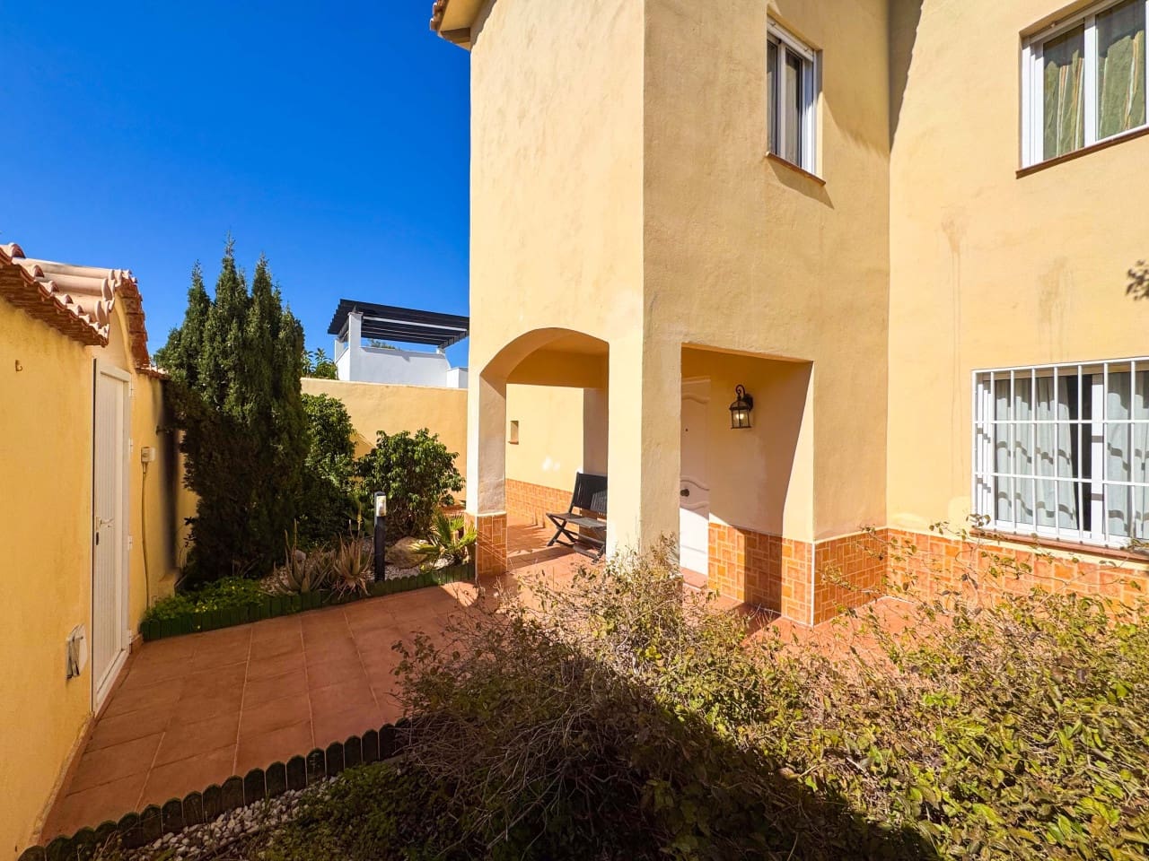 4 bedroom Villa for sale in Torrevieja with pool garage - € 859,000 (Ref: 9743188)