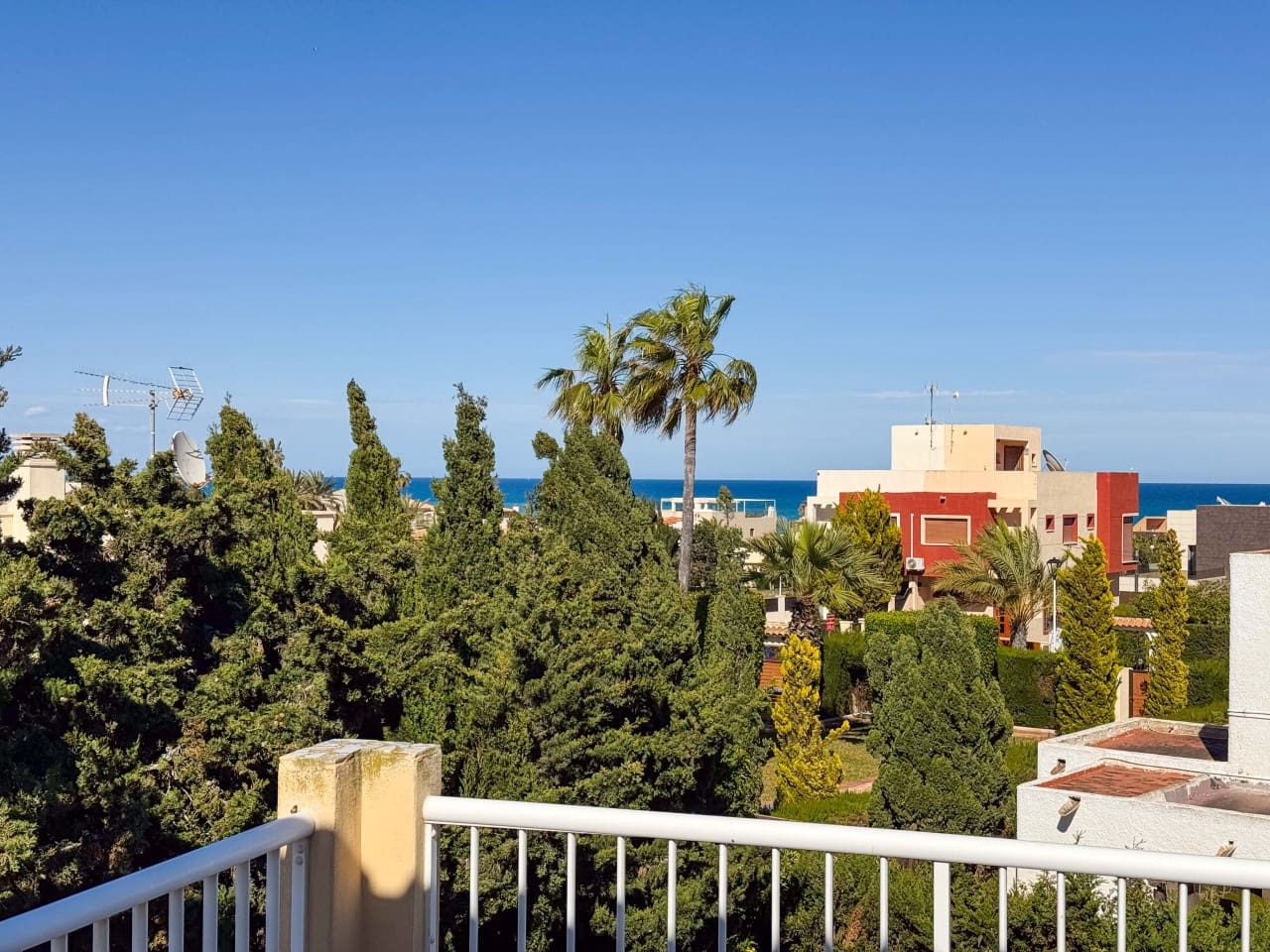 4 bedroom Villa for sale in Torrevieja with pool garage - € 859,000 (Ref: 9743188)