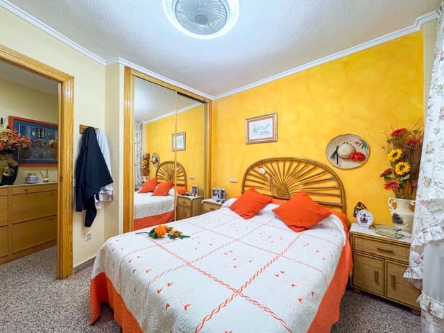 3 soverom Leilighet til salgs i Los Europeos, Torrevieja med garasje - € 294 000 (Ref: 9748368)