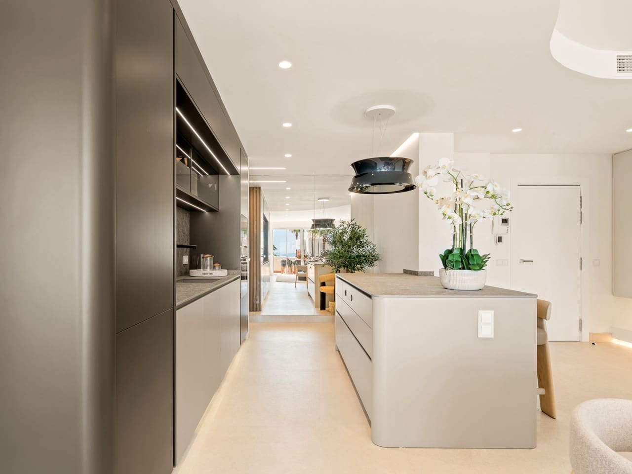 3 camera da letto Appartamento in vendita in Estepona con piscina garage - 2.695.000 € (Rif: 9762351)