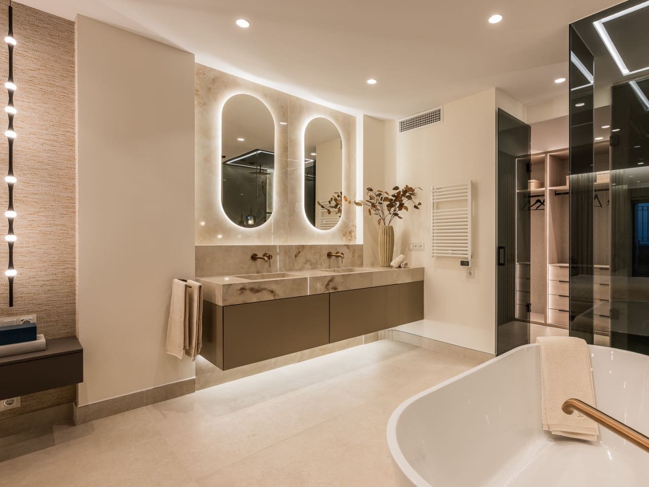 3 camera da letto Appartamento in vendita in Estepona con piscina garage - 2.695.000 € (Rif: 9762351)