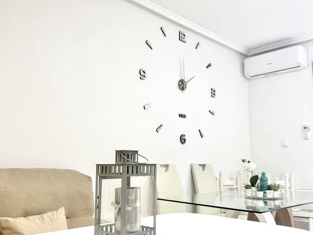 2 slaapkamer Appartement te koop in La Mata, Torrevieja met zwembad - € 172.900 (Ref: 9762352)