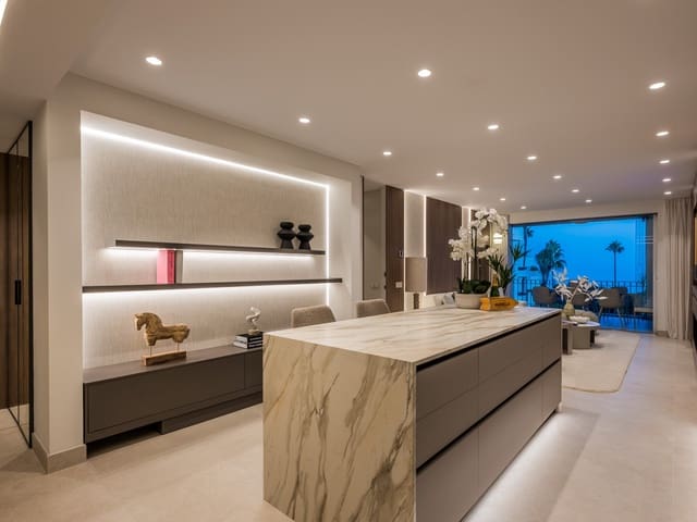 3 Zimmer Apartment zu verkaufen in El Velerín, Estepona mit Pool Garage - 1.995.000 € (Ref: 9763265)