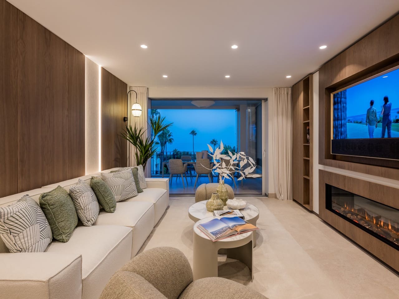 3 makuuhuone Huoneisto myytävänä paikassa Estepona mukana uima-altaan 
autotalli - 1 995 000 € (Ref: 9763265)