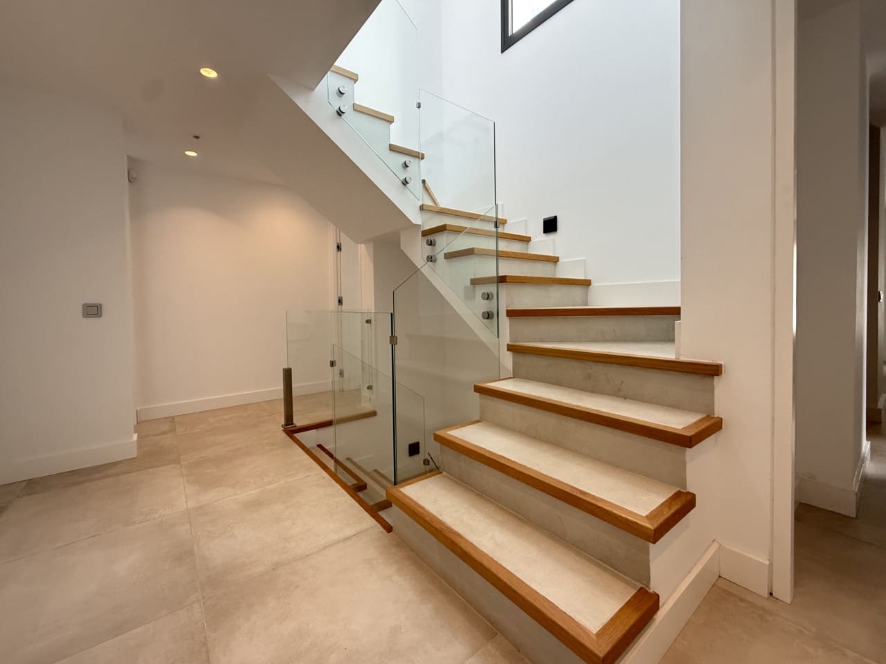 5 chambre Villa/Maison à vendre à Nueva Andalucia avec piscine garage - 3 000 000 € (Ref: 9768890)