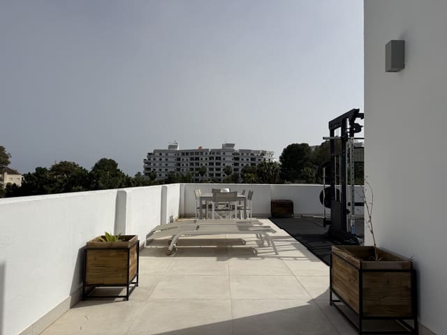 5 chambre Villa/Maison à vendre à Las Brisas, Marbella avec piscine garage - 3 000 000 € (Ref: 9768890)