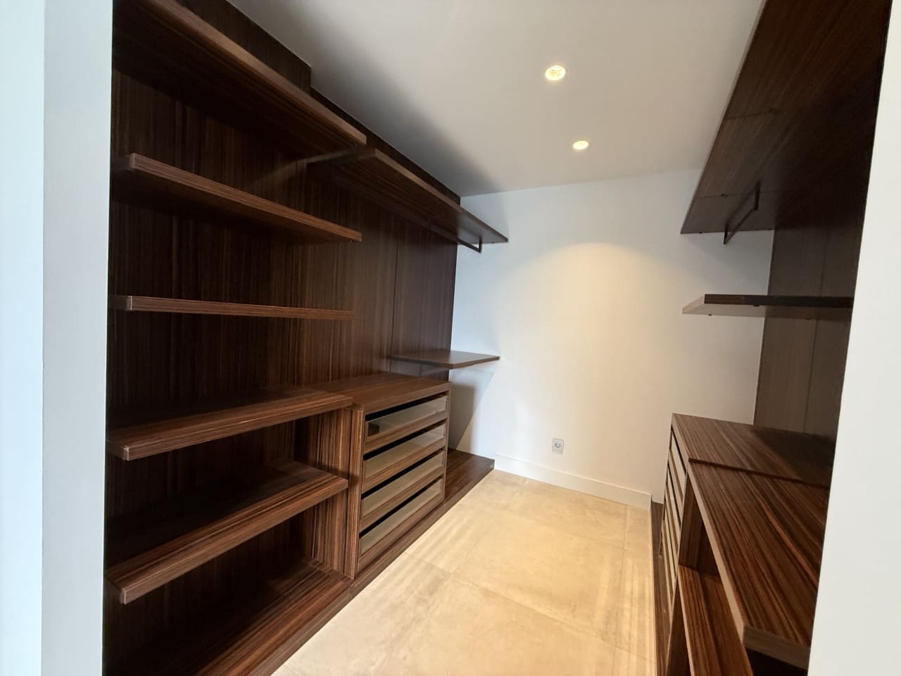 5 chambre Villa/Maison à vendre à Nueva Andalucia avec piscine garage - 3 000 000 € (Ref: 9768890)