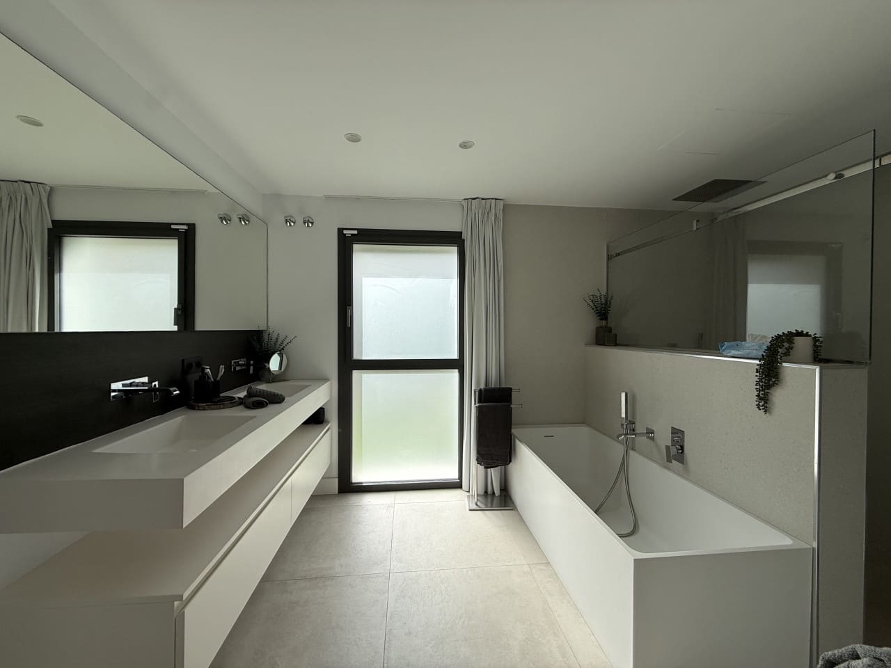 5 chambre Villa/Maison à vendre à Nueva Andalucia avec piscine garage - 3 000 000 € (Ref: 9768890)