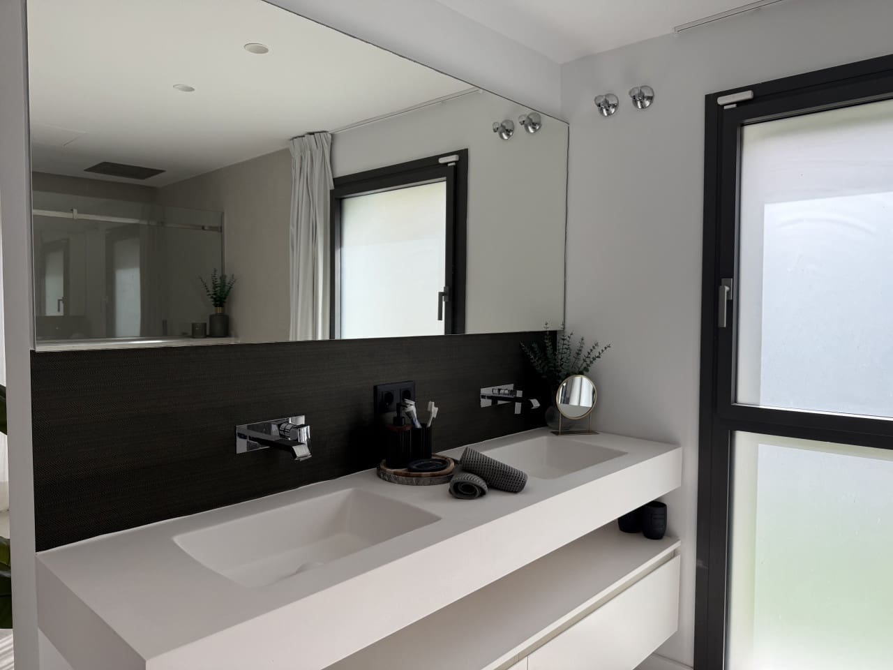 5 chambre Villa/Maison à vendre à Nueva Andalucia avec piscine garage - 3 000 000 € (Ref: 9768890)