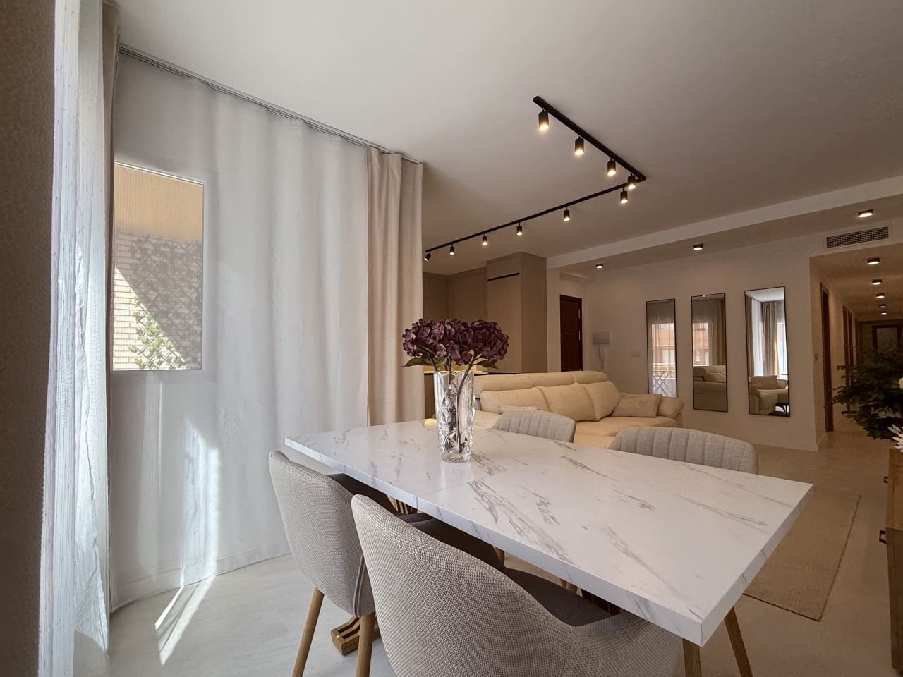 4 soveværelse Lejlighed til salg i Torrevieja - € 277.000 (Ref: 9772595)