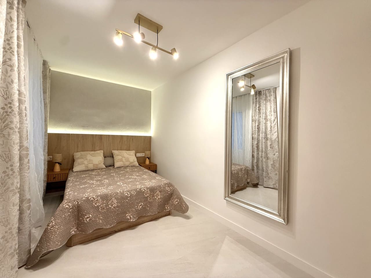 4 soveværelse Lejlighed til salg i Torrevieja - € 277.000 (Ref: 9772595)