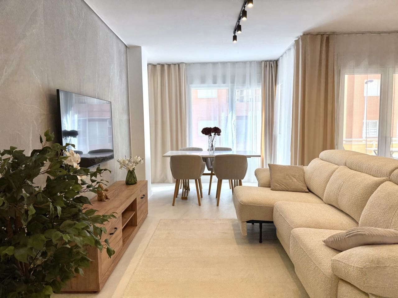 4 soveværelse Lejlighed til salg i Torrevieja - € 277.000 (Ref: 9772595)