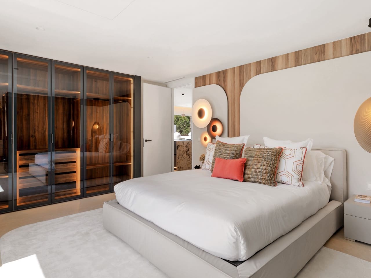 Apartamento de 3 habitaciones en Los Monteros en venta con piscina garaje - 2.450.000 € (Ref: 9772596)