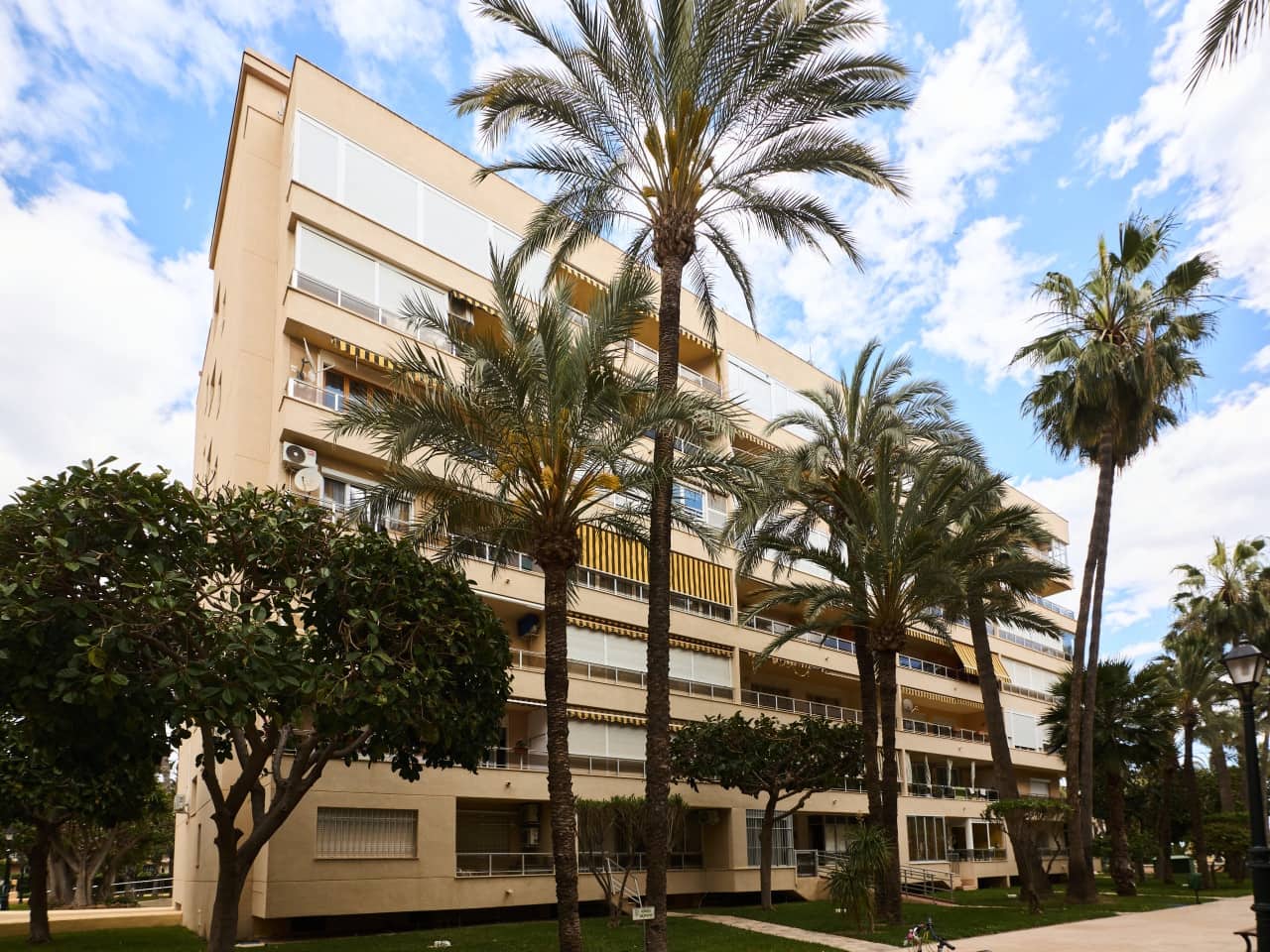 1 slaapkamer Appartement te koop in Torrevieja met zwembad - € 170.000 (Ref: 9780781)