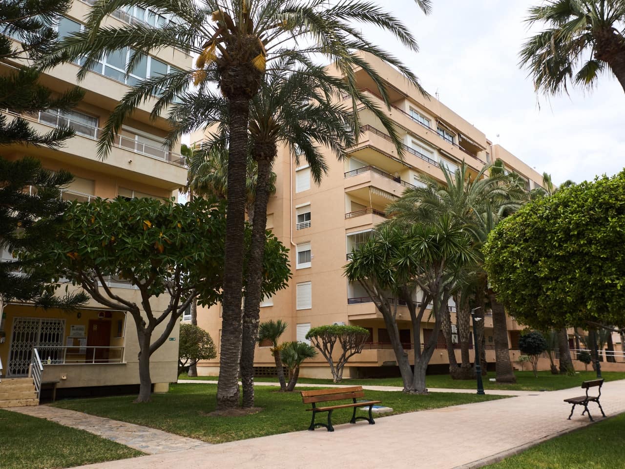 1 slaapkamer Appartement te koop in Torrevieja met zwembad - € 170.000 (Ref: 9780781)