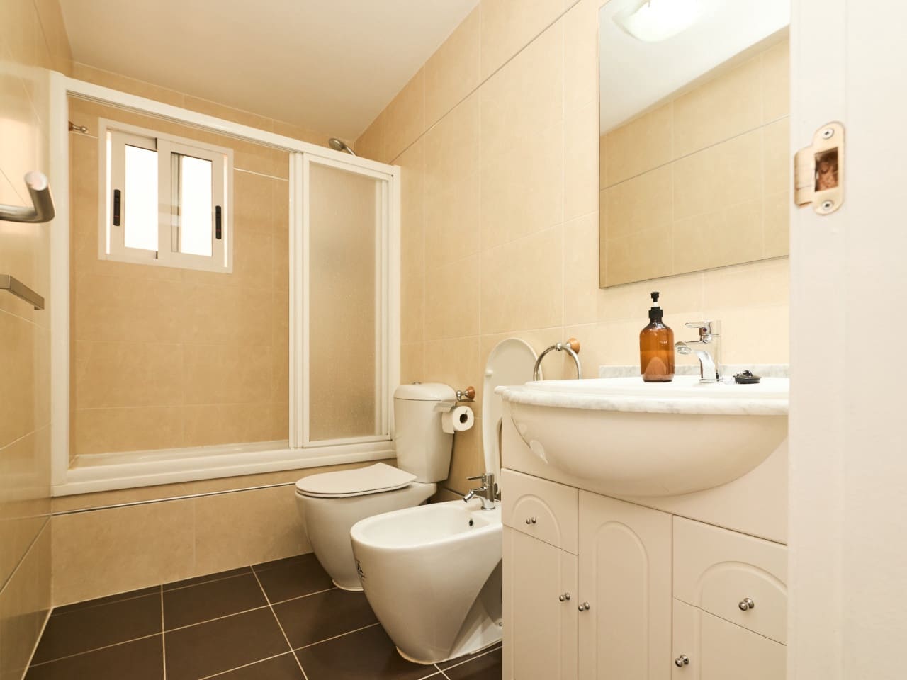 2 makuuhuone Huoneisto myytävänä paikassa Torrevieja mukana 
autotalli - 164 900 € (Ref: 9793126)