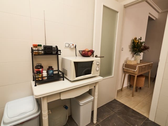 2 makuuhuone Huoneisto myytävänä paikassa El Molino, Torrevieja mukana 
autotalli - 164 900 € (Ref: 9793126)